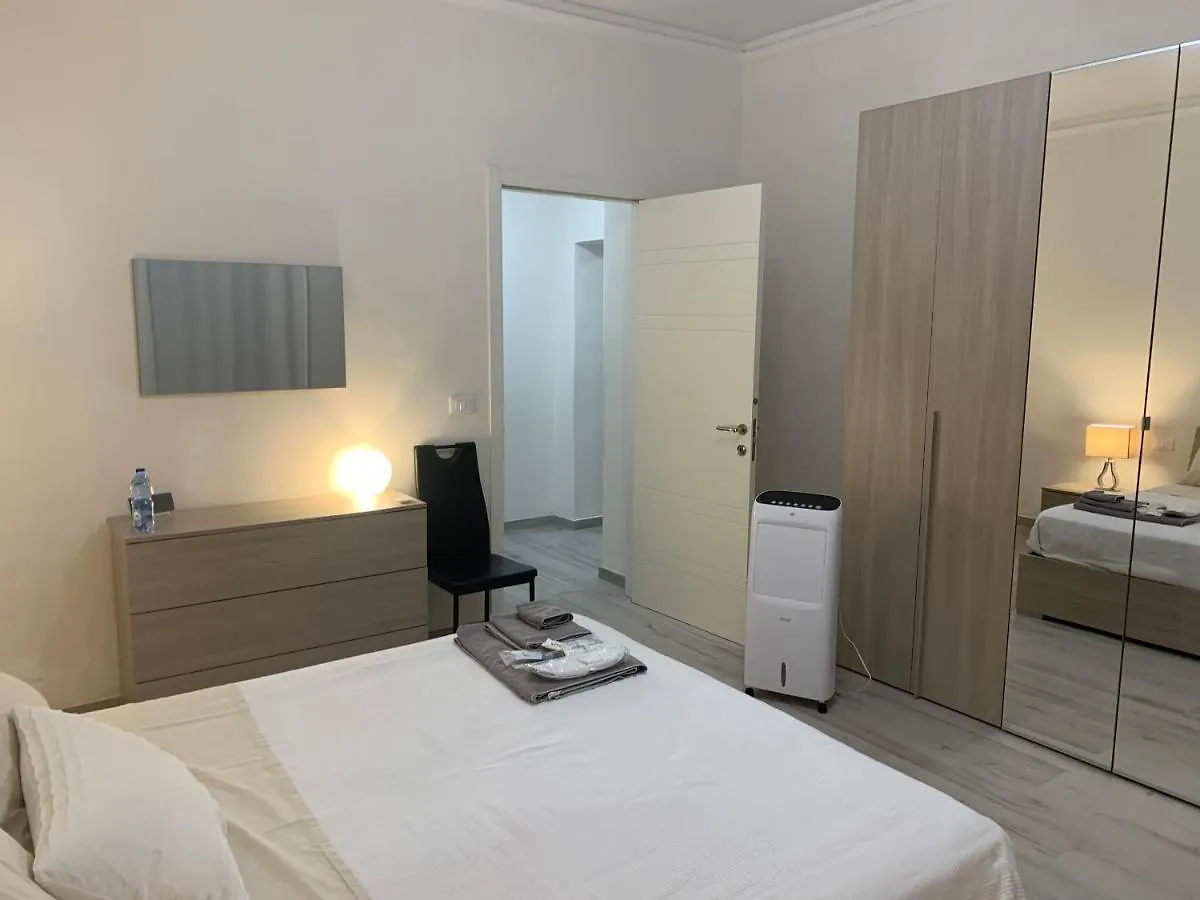Apartamento Pisa Train Station Guest House
