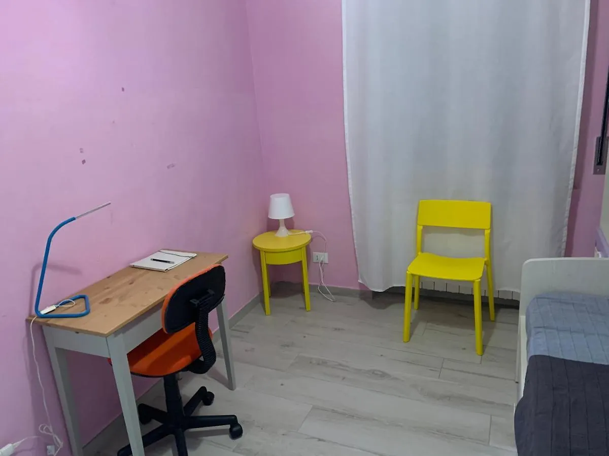 Pisa Train Station Guest House Apartment