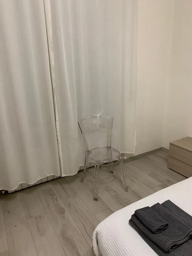 Pisa Train Station Guest House